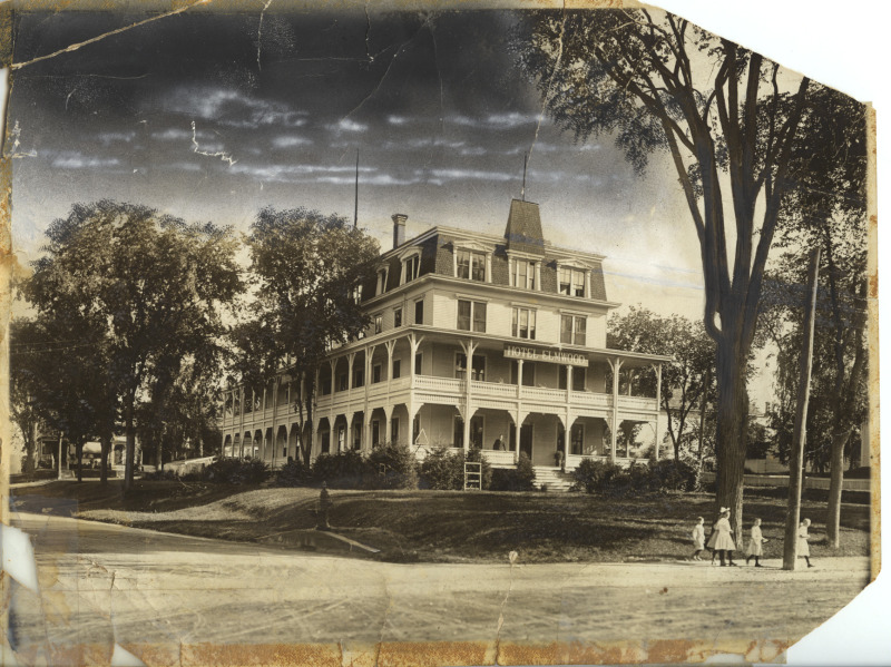 Scaled image s00828.jpg 