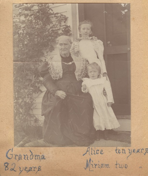 Scaled image s00145.jpg 